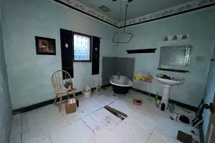 408 N Wichita St, Electra, TX 76360 - Photo 9