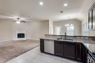 1028 Lake Woodland Dr, Little Elm, TX 75068 - Photo 9