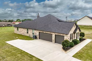 1005 Pebblegate Dr, Weatherford, TX 76085 - Photo 3