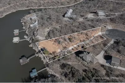 167 Cote D'Azur Drive, Chico, TX 76431 - Photo 5