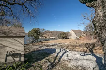 167 Cote D'Azur Drive, Chico, TX 76431 - Photo 23