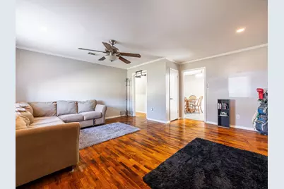 2904 Mark Twain Drive, Farmers Branch, TX 75234 - Photo 5