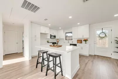 2505 Poinsettia Drive, Dallas, TX 75211 - Photo 5