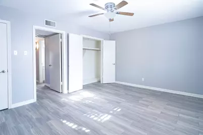 3031 Mahanna Springs Drive #D  Bldg B, Dallas, TX 75235 - Photo 15