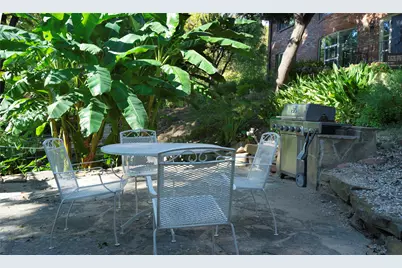 3031 Mahanna Springs Drive #D  Bldg B, Dallas, TX 75235 - Photo 19