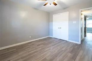 3031 Mahanna Springs Dr, Dallas, TX 75235 - Photo 11