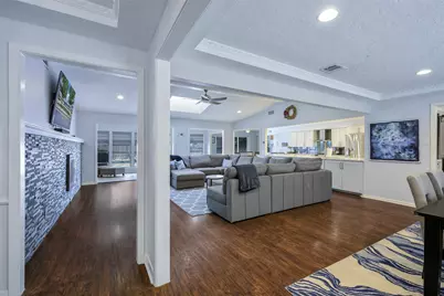 3846 Duchess Trail, Dallas, TX 75229 - Photo 11