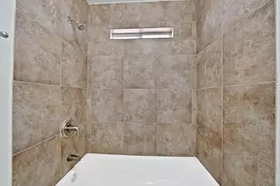 811 Parkside Dr, Cedar Hill, TX 75104 - Photo 29