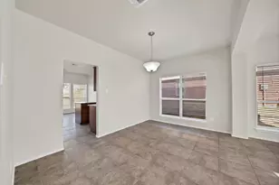 811 Parkside Dr, Cedar Hill, TX 75104 - Photo 33