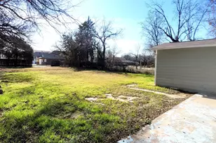 5821 Black Oak Ln, River Oaks, TX 76114 - Photo 15
