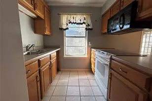 645 N Center St, Blossom, TX 75416 - Photo 9