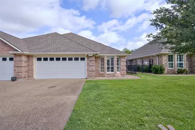 1208 Henard Lane, Granbury, TX 76048 - Photo 1