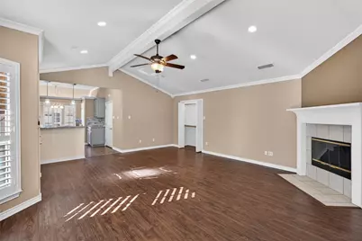 1208 Henard Lane, Granbury, TX 76048 - Photo 5