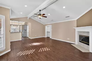 1208 Henard Ln, Granbury, TX 76048 - Photo 5