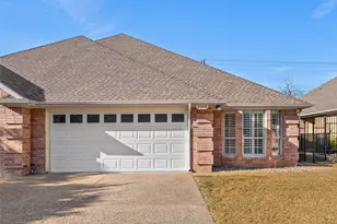 1208 Henard Ln, Granbury, TX 76048 - Photo 7