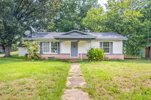 109 Church St, Quinlan, TX 75474 - Photo 1