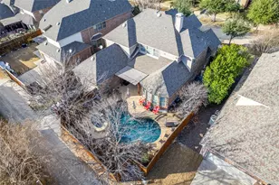 13659 Thornton Dr, Frisco, TX 75035 - Photo 37