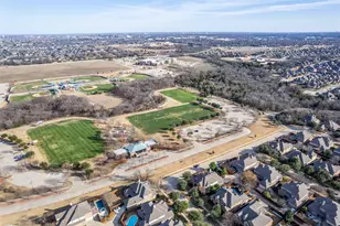 13659 Thornton Dr, Frisco, TX 75035 - Photo 37