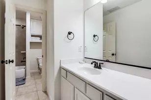 13659 Thornton Dr, Frisco, TX 75035 - Photo 27