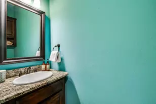 13659 Thornton Dr, Frisco, TX 75035 - Photo 29