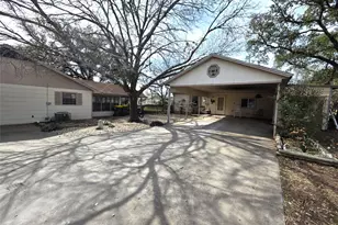 107 Quail Lake Dr W, Whitney, TX 76692 - Photo 21