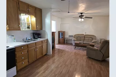 107 Quail Lake Drive W, Whitney, TX 76692 - Photo 23