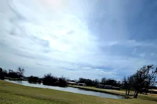 107 Quail Lake Dr W, Whitney, TX 76692 - Photo 27