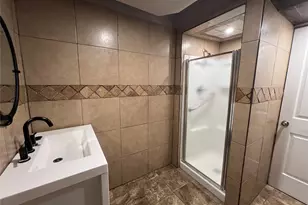 1601 S Travis St, Sherman, TX 75090 - Photo 11