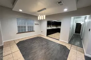 1601 S Travis St, Sherman, TX 75090 - Photo 5