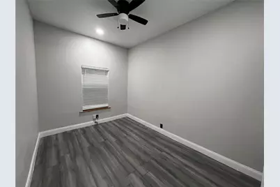 1601 S Travis Street, Sherman, TX 75090 - Photo 13