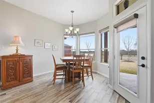 2824 Willow Ridge Cir, Granbury, TX 76049 - Photo 17