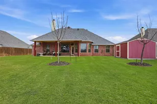 2824 Willow Ridge Cir, Granbury, TX 76049 - Photo 33