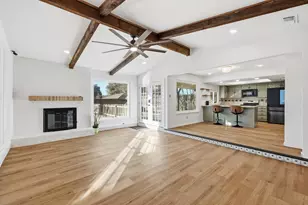 1404 Storm Ct E, Bedford, TX 76022 - Photo 5