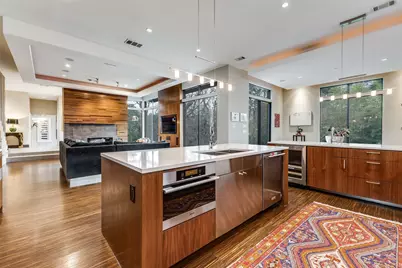 6536 Lake Circle Drive, Dallas, TX 75214 - Photo 19