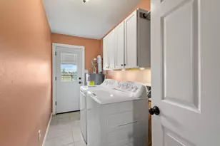 1223 Yowell Rd, Whitesboro, TX 76273 - Photo 19