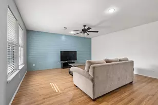 1223 Yowell Rd, Whitesboro, TX 76273 - Photo 13