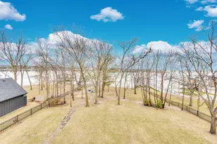 1201 The Shores Dr, Corsicana, TX 75109 - Photo 35