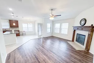 365 Paloma St, Weatherford, TX 76087 - Photo 17