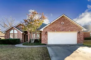 6808 Moss Ln, North Richland Hills, TX 76182 - Photo 3