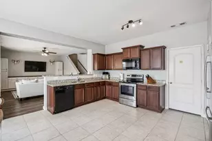 1627 Blackburn Way, Princeton, TX 75407 - Photo 17