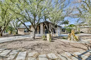 712 Squaw Creek Rd, Willow Park, TX 76087 - Photo 1