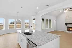 11601 Caracal Dr, Godley, TX 76044 - Photo 19