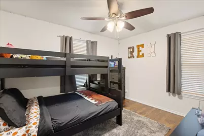 1709 W Doyle Street, Granbury, TX 76048 - Photo 17