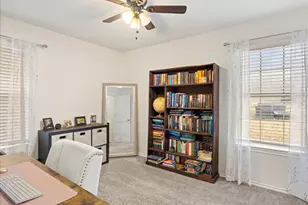 1709 W Doyle St, Granbury, TX 76048 - Photo 23