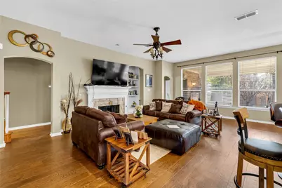 4937 Bellflower Way, Fort Worth, TX 76123 - Photo 9