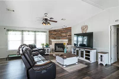 593 Chisholm Hills Drive, New Fairview, TX 76078 - Photo 5