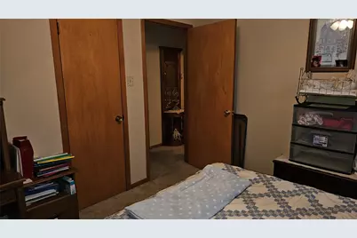 3107 Eastland Avenue, Greenville, TX 75402 - Photo 11