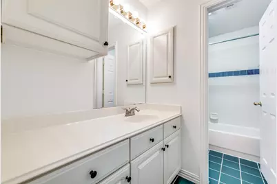 9611 Cliffside Drive, Irving, TX 75063 - Photo 21