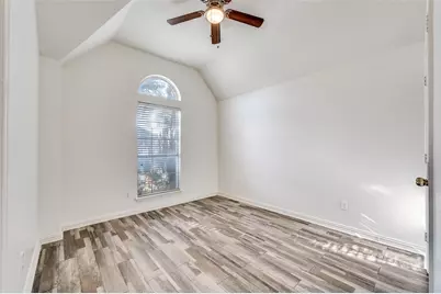 9611 Cliffside Drive, Irving, TX 75063 - Photo 19