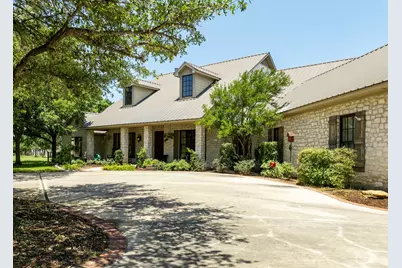 840 Winding Trail, Crawford, TX 76638 - Photo 9